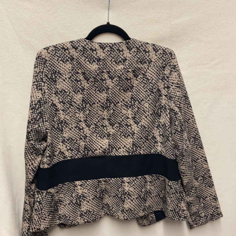 Open front blazer - Picture 3 of 3
